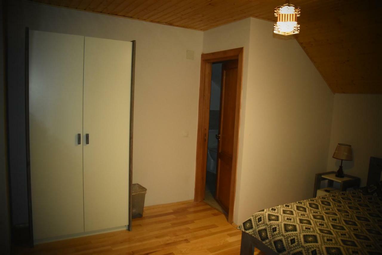 Casa Smeilor Horezu Zimmer foto